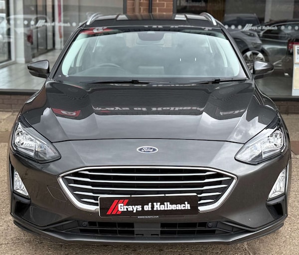Used Ford Focus 2021 for sale - 76278334: Photo 2