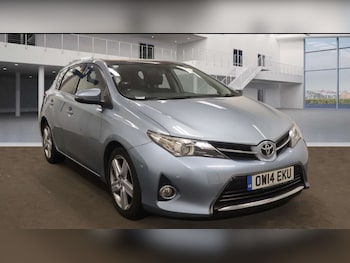Toyota - Auris