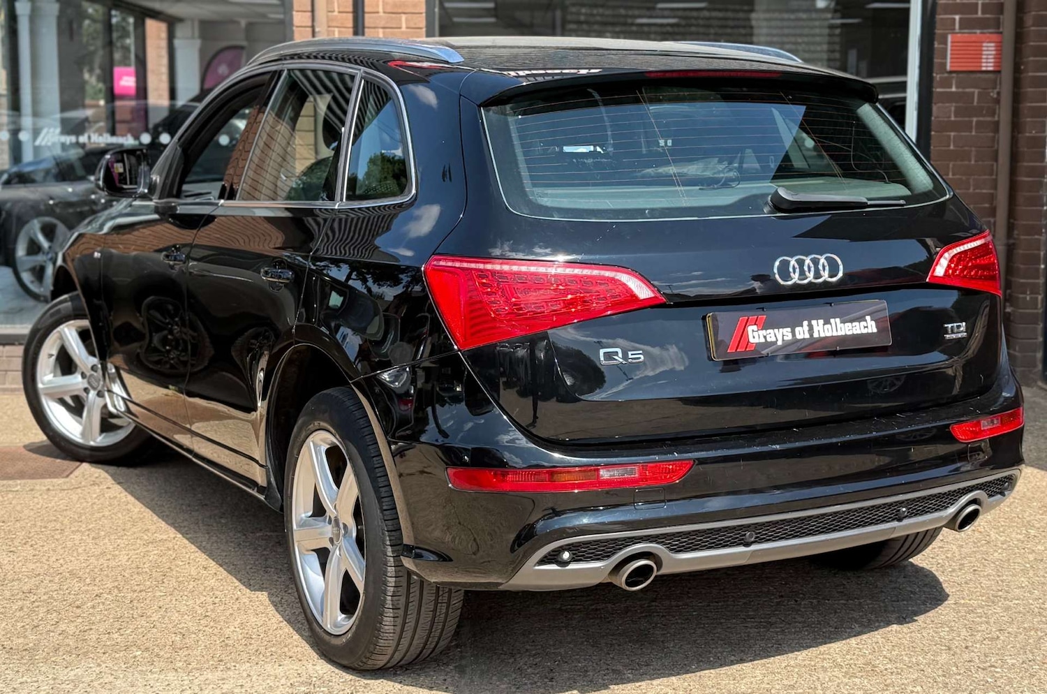 Used Audi Q5 2011 for sale - 76277977: Photo 3