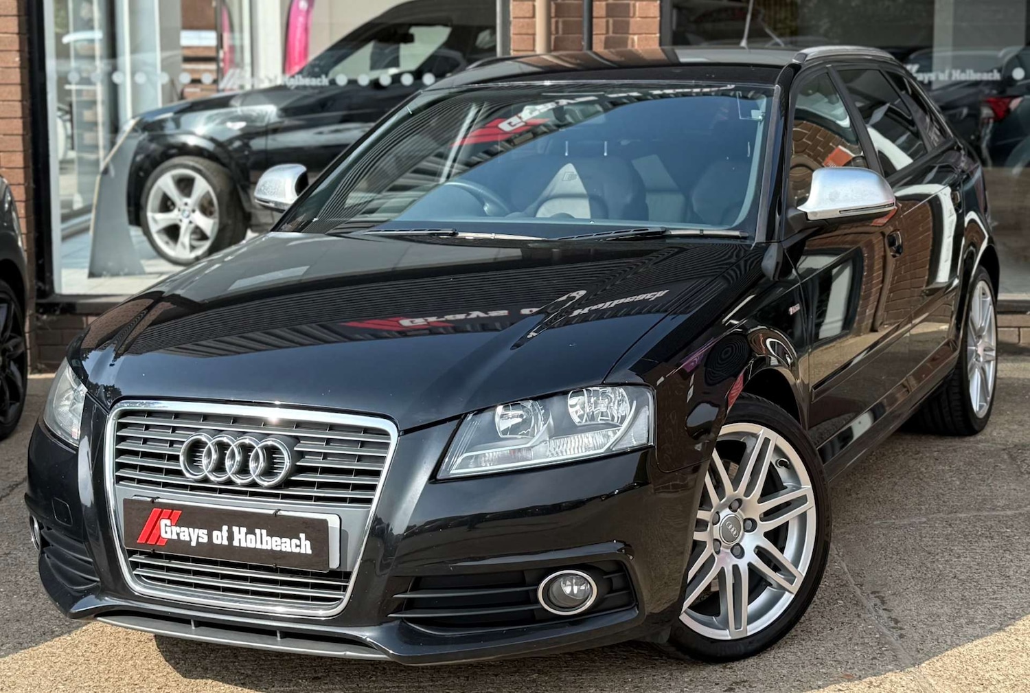 Used Audi A3 2010 for sale - 77094199: Photo 4