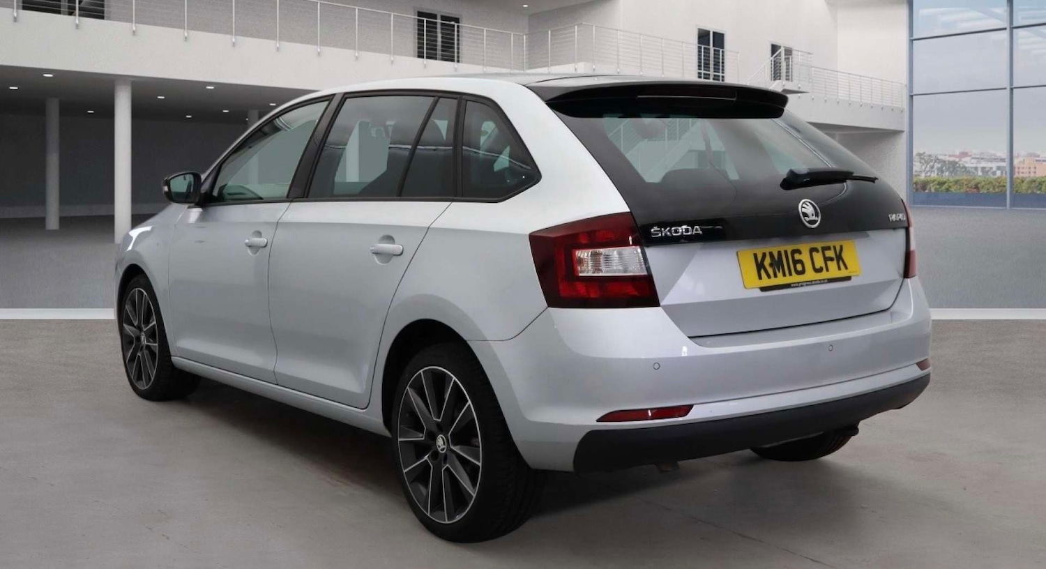 Used Skoda Rapid Spaceback 2016 for sale - 77682114: Photo 3