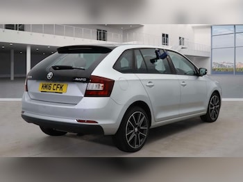 Used Skoda Rapid Spaceback 2016 for sale - 77682114: Photo