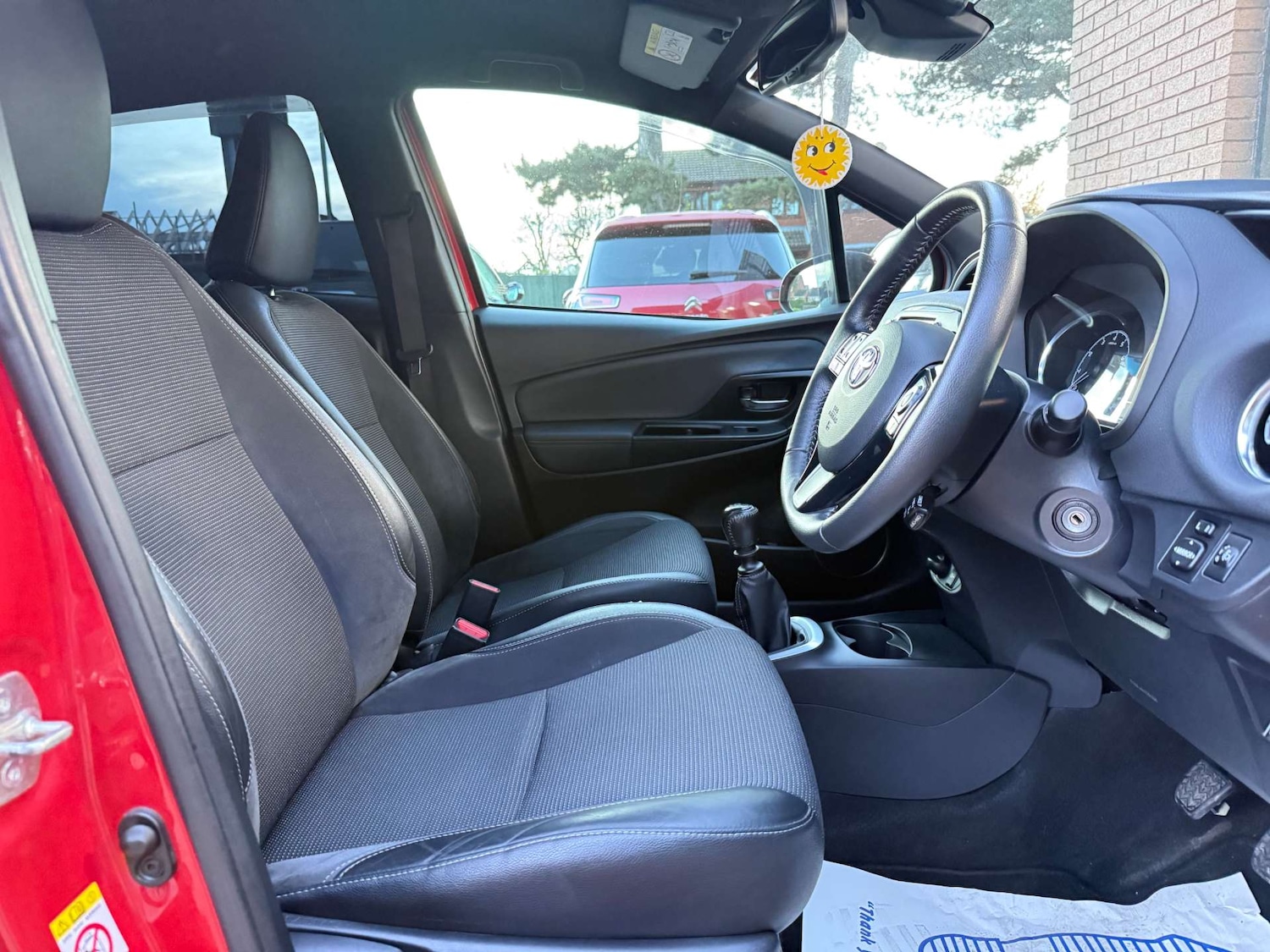 Used Toyota Yaris 2017 for sale - 76567740: Photo 7