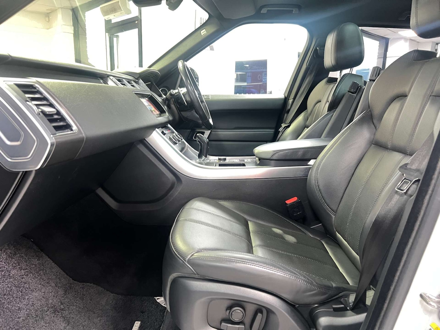 Used Land Rover Range Rover Sport 2018 for sale - 76894415: Photo 10