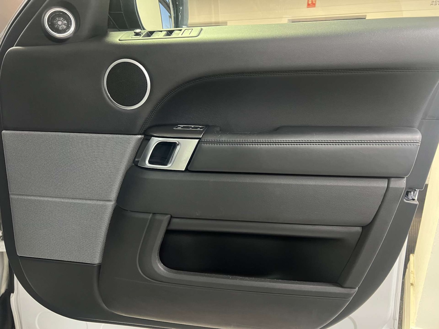 Used Land Rover Range Rover Sport 2018 for sale - 76894415: Photo 18