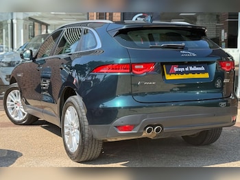 Used Jaguar F-Pace 2016 for sale - 79233091: Photo