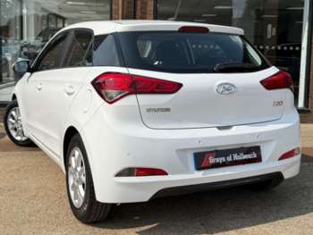 Used Hyundai i20 2017 for sale - 74695301: Photo