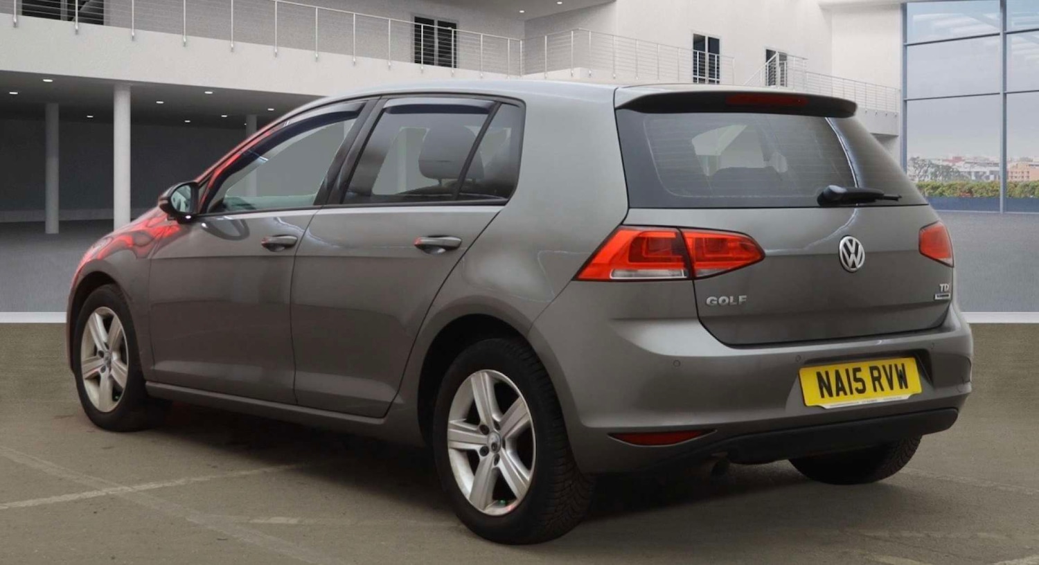 Used Volkswagen Golf 2015 for sale - 78031072: Photo 3