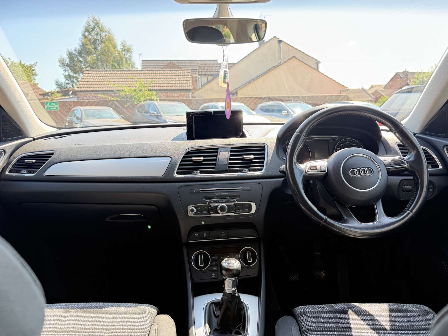 Used Audi Q3 2016 for sale - 76277997: Photo 9