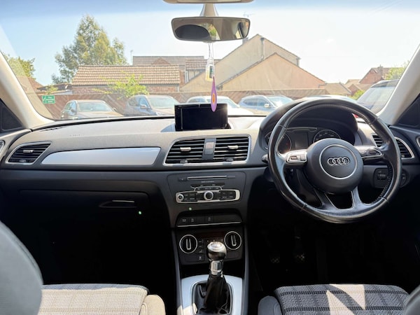 Used Audi Q3 2016 for sale - 76277997: Photo 9