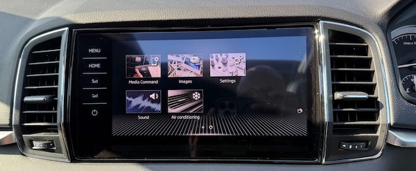 Used Skoda Karoq 2019 for sale - 74312642: Photo 33