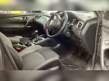 Used Nissan Qashqai 2018 for sale - 76046406: Photo