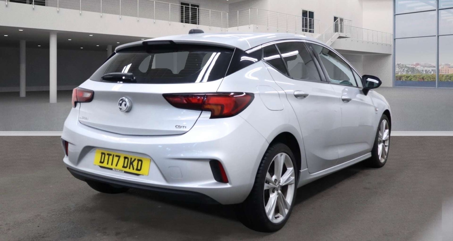 Used Vauxhall Astra 2017 for sale - 77640587: Photo 4