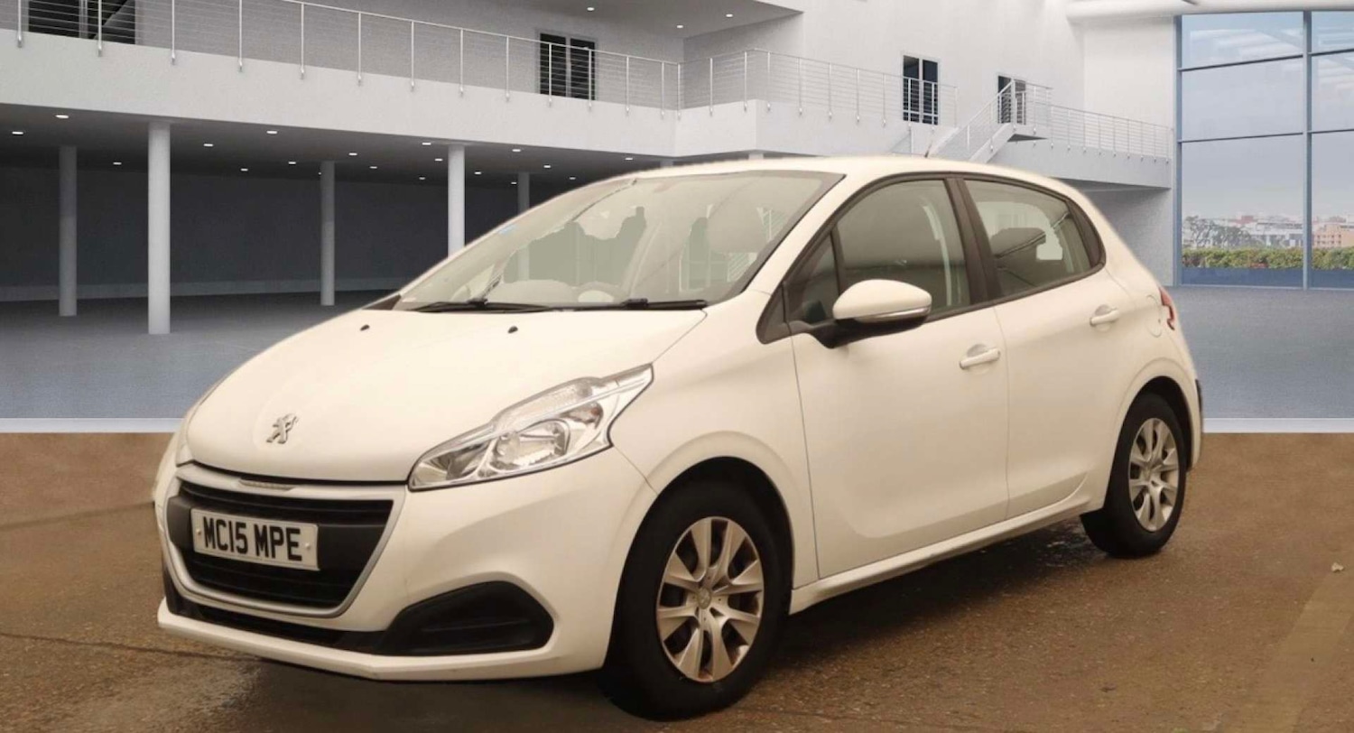 Used Peugeot 208 2015 for sale - 77771467: Photo 2