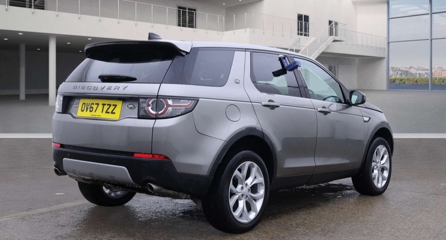 Used Land Rover Discovery Sport 2017 for sale - 76665408: Photo 4