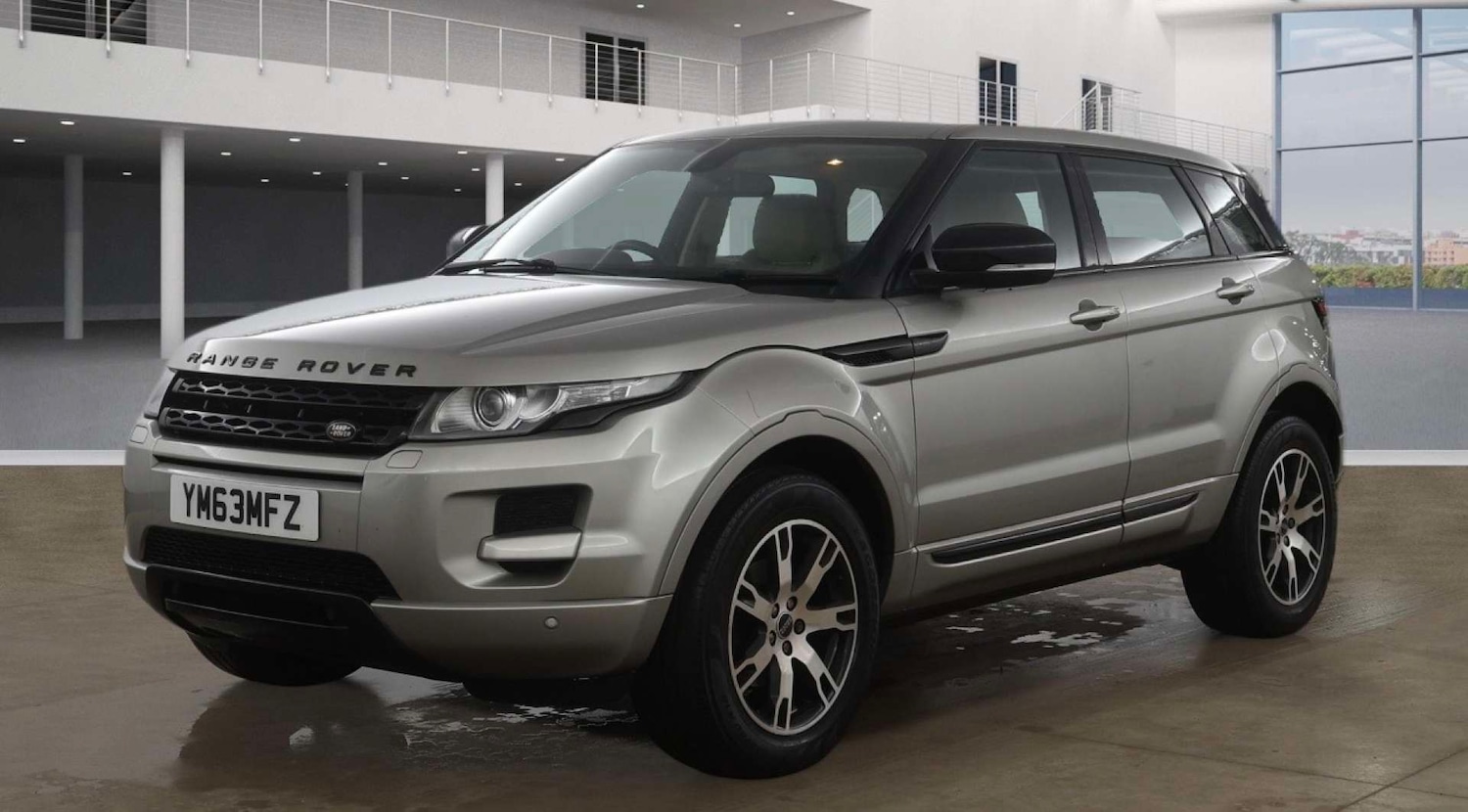 Used Land Rover Range Rover Evoque 2013 for sale - 77477827: Photo 2