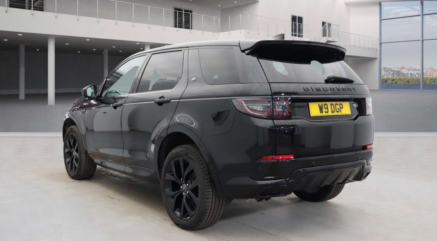 Used Land Rover Discovery Sport 2021 for sale - 78055158: Photo 3