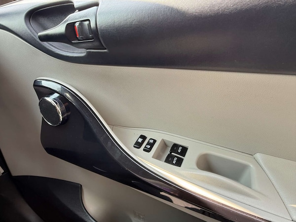Used Toyota IQ 2011 for sale - 75391519: Photo 15