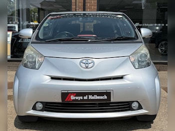 Used Toyota IQ 2011 for sale - 75391519: Photo