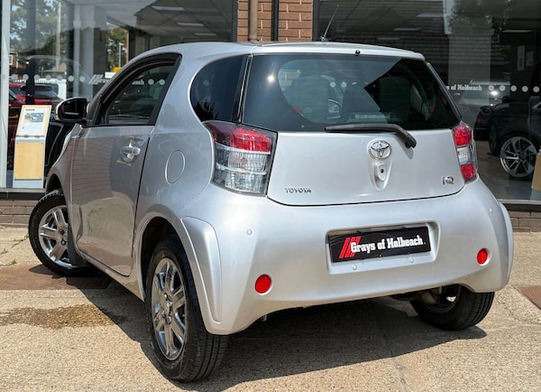 Used Toyota IQ 2011 for sale - 75391519: Photo 3