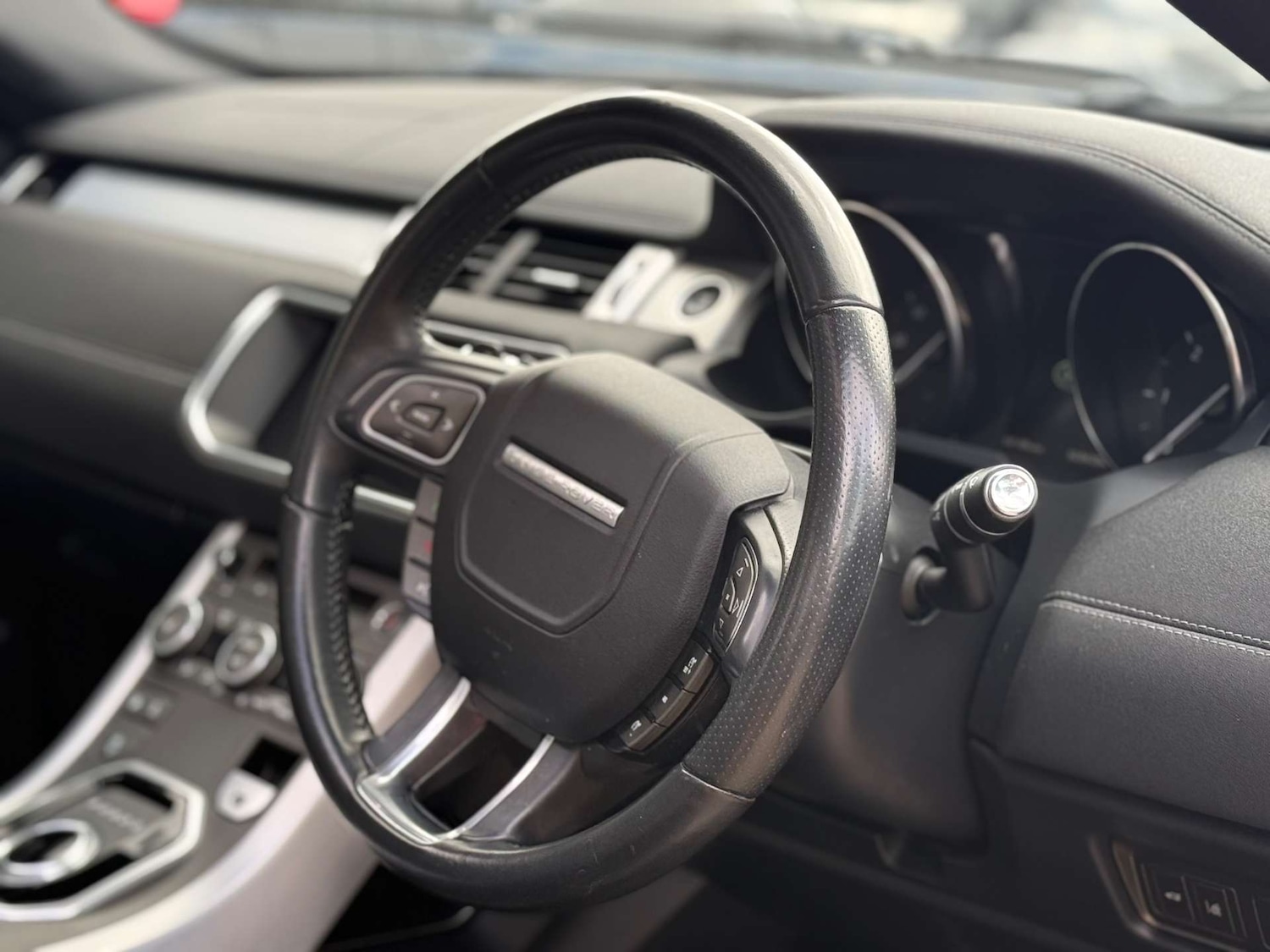 Used Land Rover Range Rover Evoque 2018 for sale - 78108361: Photo 11