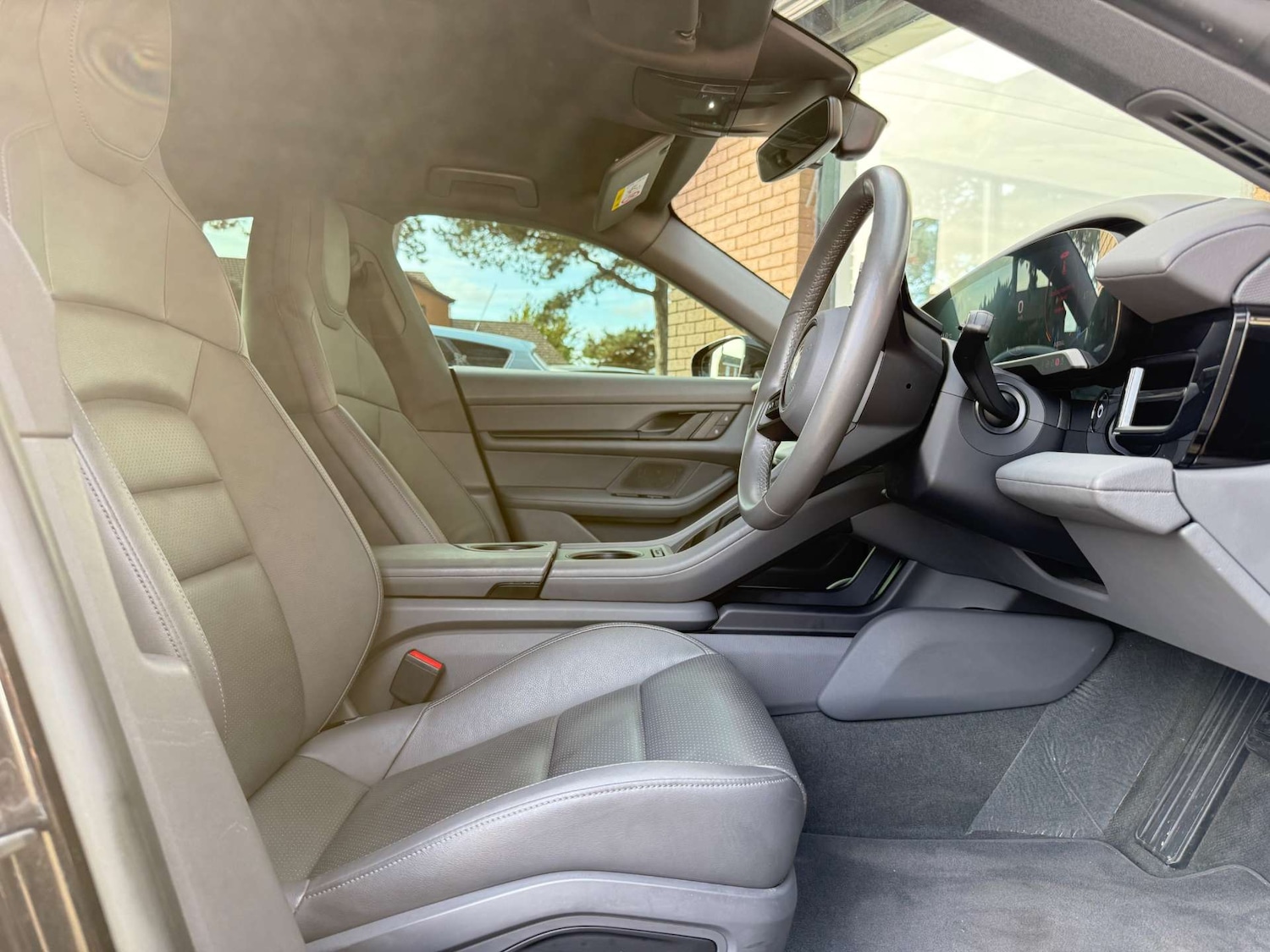 Used Porsche Taycan 2022 for sale - 78031094: Photo 7