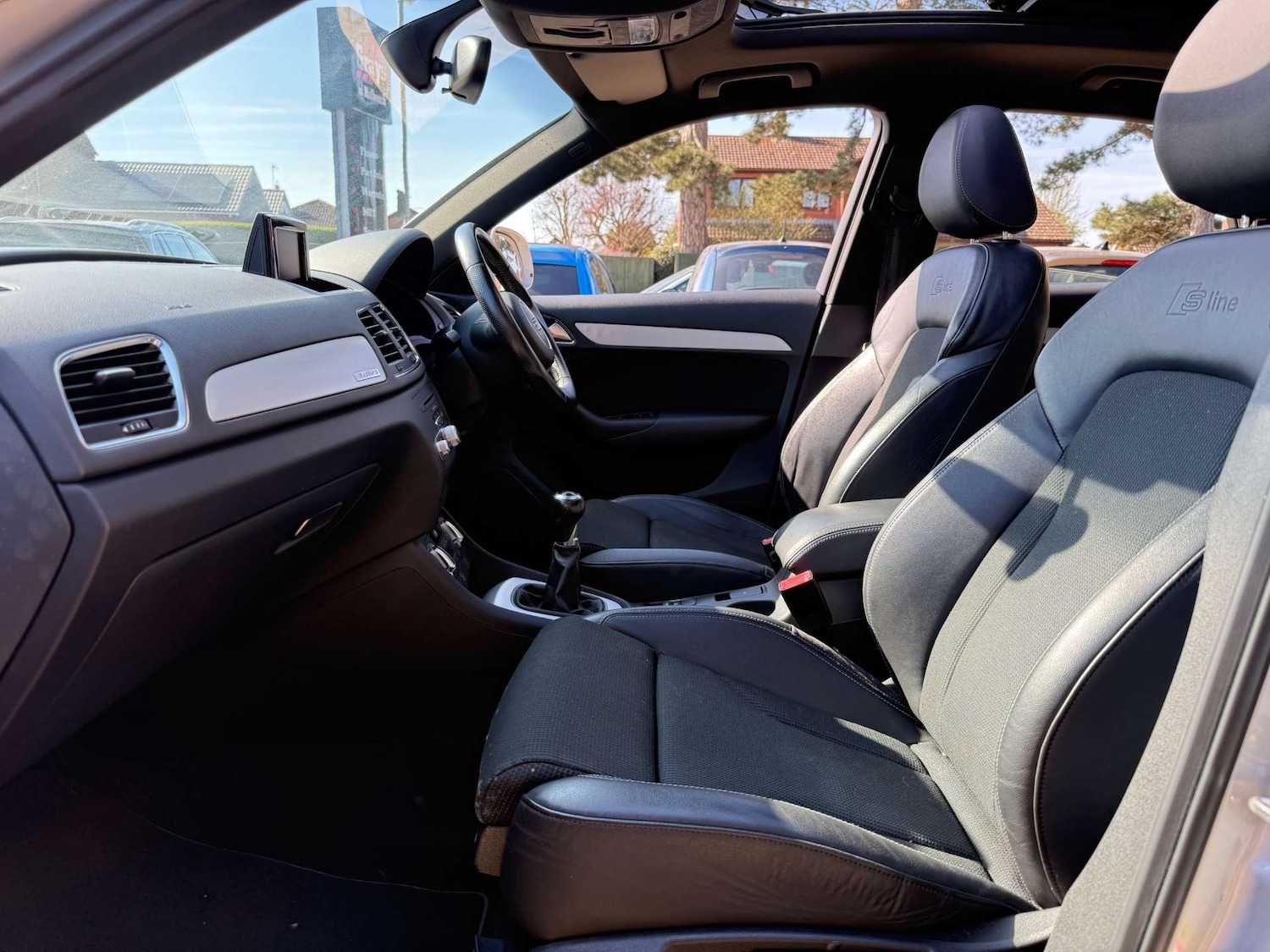 Used Audi Q3 2013 for sale - 76670482: Photo 11