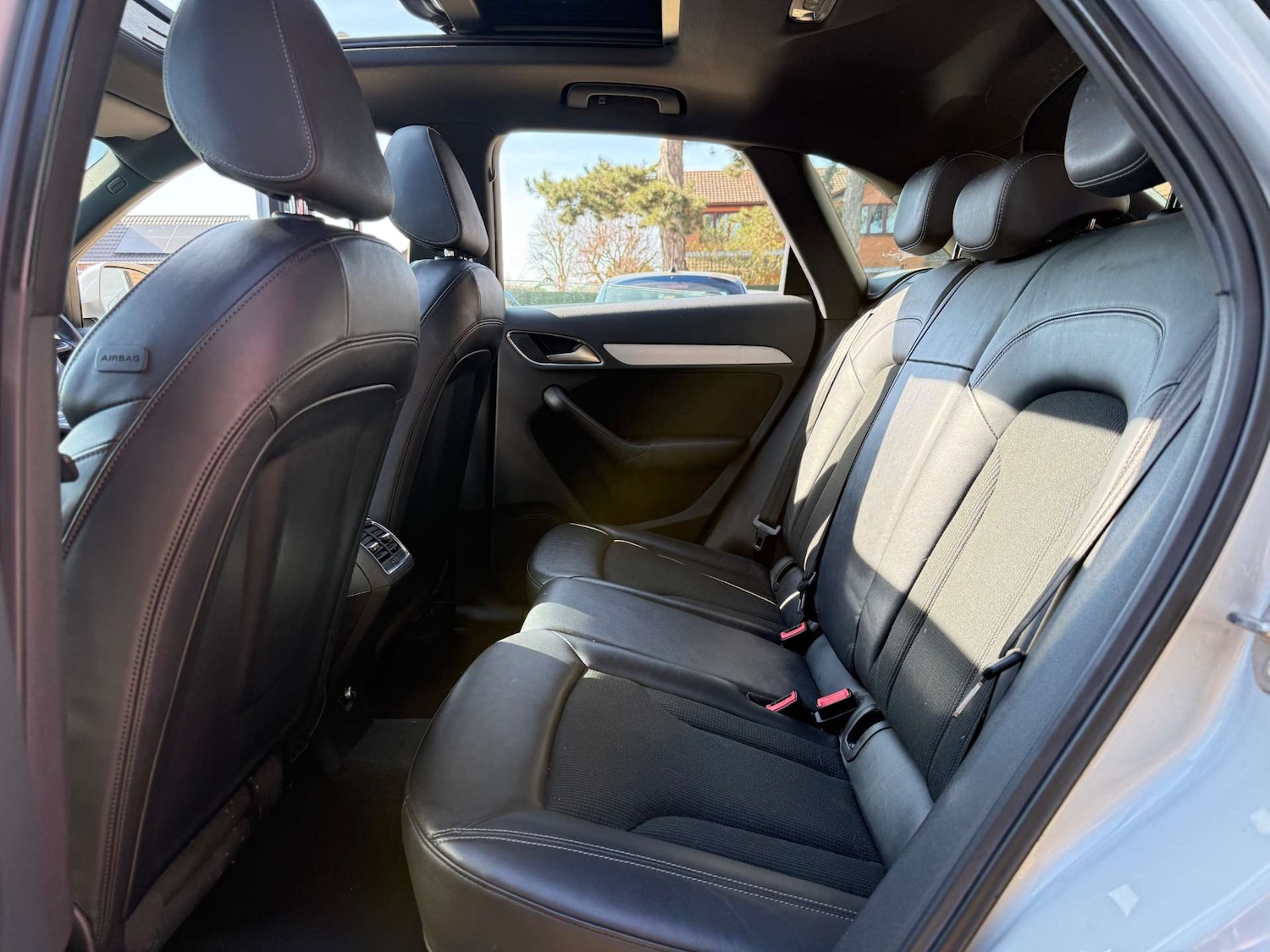 Used Audi Q3 2013 for sale - 76670482: Photo 12