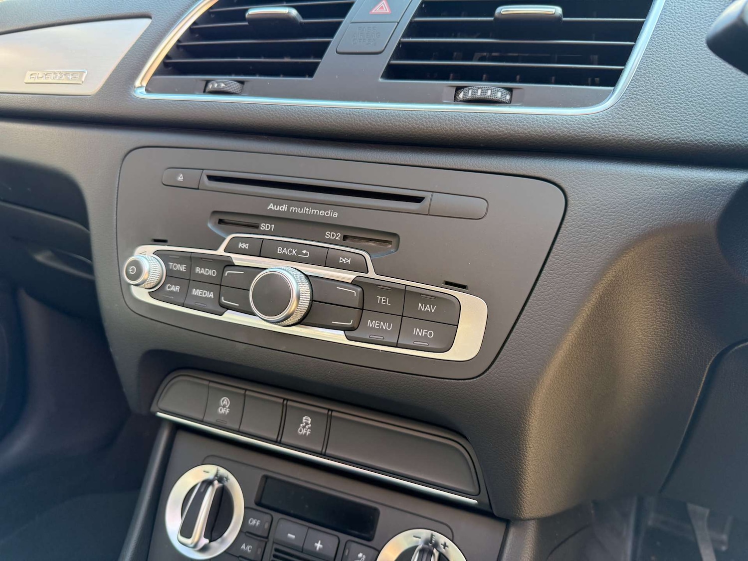 Used Audi Q3 2013 for sale - 76670482: Photo 15