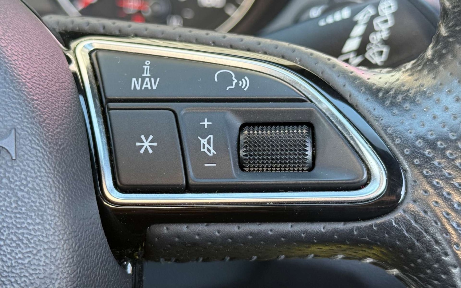 Used Audi Q3 2013 for sale - 76670482: Photo 20