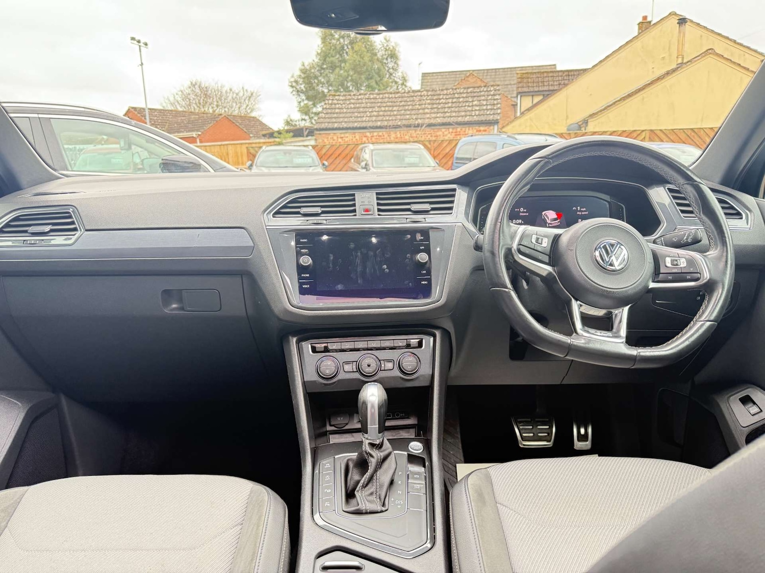 Used Volkswagen Tiguan 2019 for sale - 77173423: Photo 10