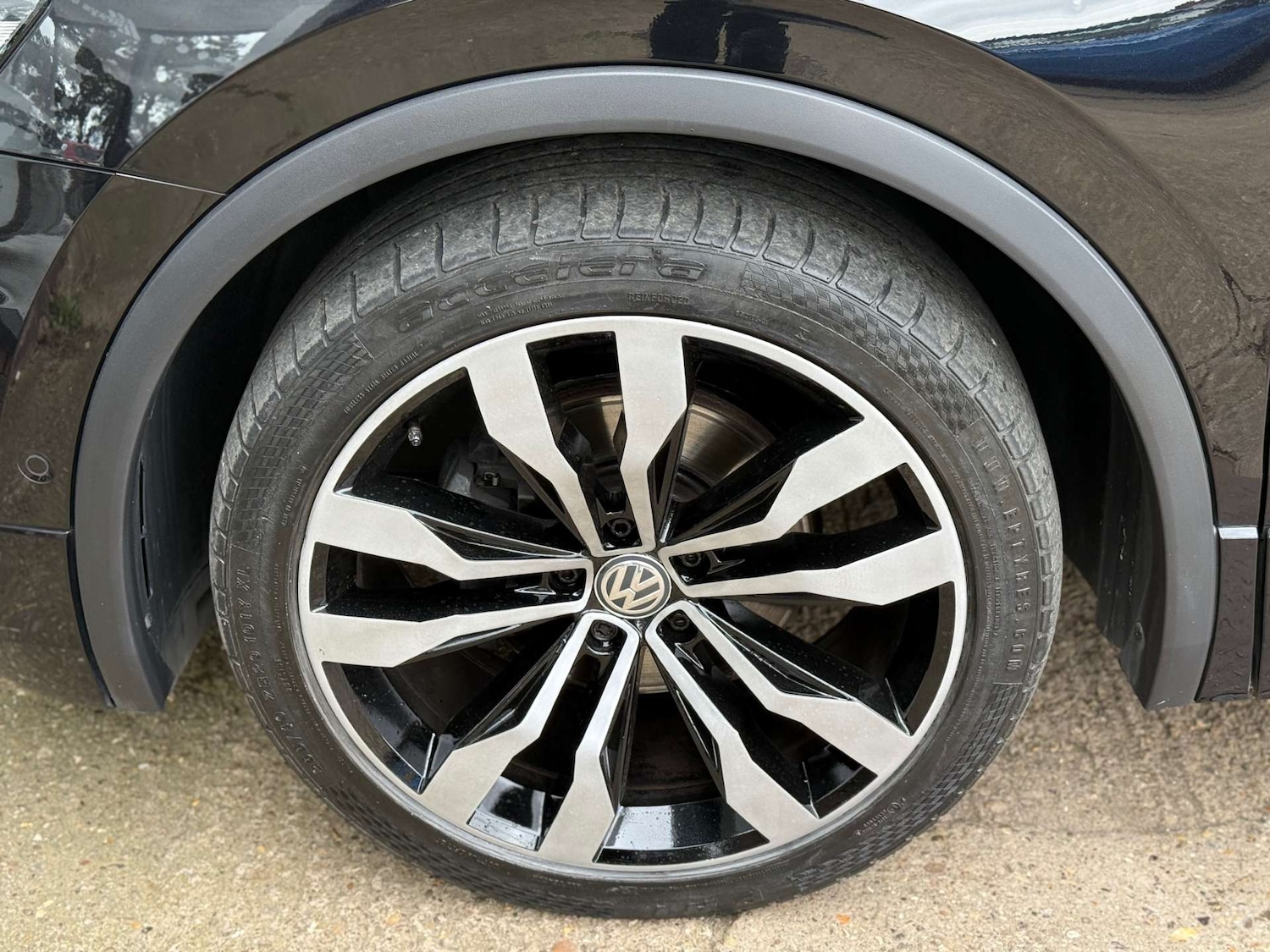 Used Volkswagen Tiguan 2019 for sale - 77173423: Photo 30