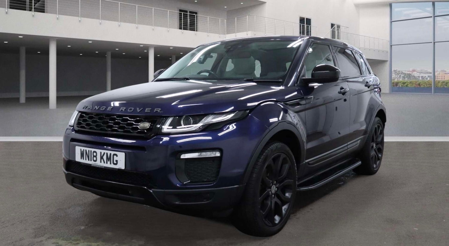 Used Land Rover Range Rover Evoque 2018 for sale - 77953363: Photo 2