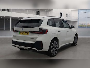 Used BMW iX1 2023 for sale - 77069427: Photo