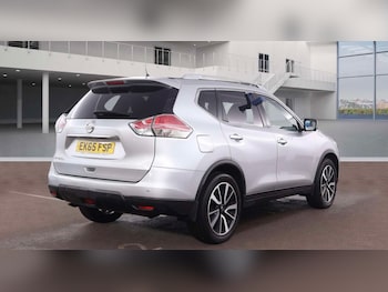Used Nissan X-Trail 2016 for sale - 77548551: Photo