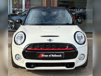 Used MINI Convertible 2016 for sale - 75704266: Photo