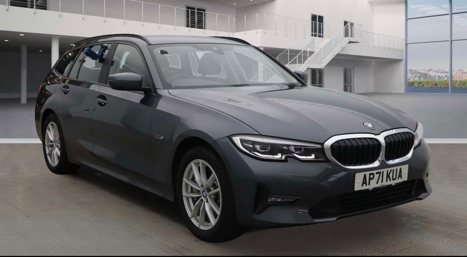 Used BMW 3 Series 2022 for sale - 76402675: Photo 1