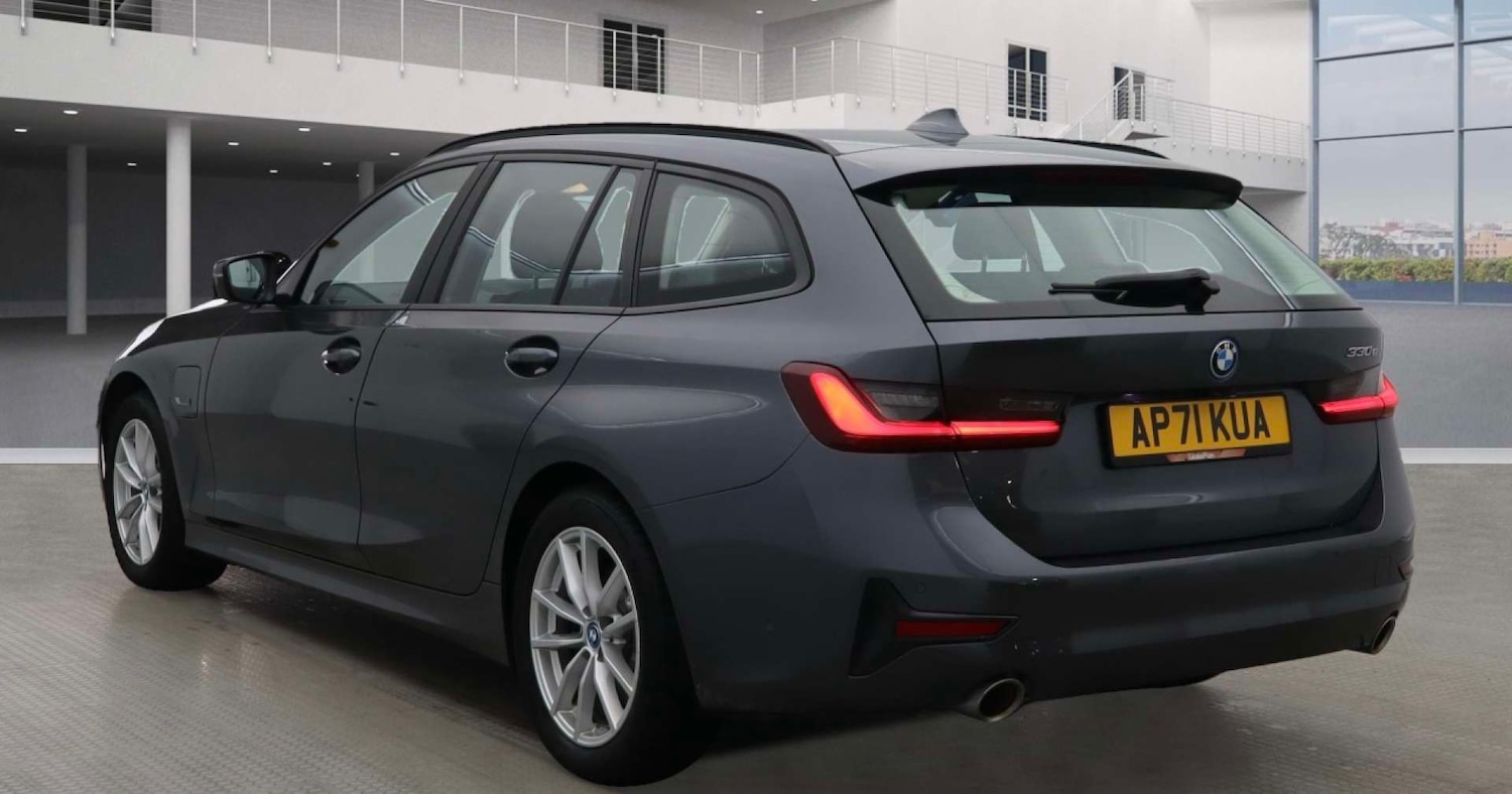 Used BMW 3 Series 2022 for sale - 76402675: Photo 3