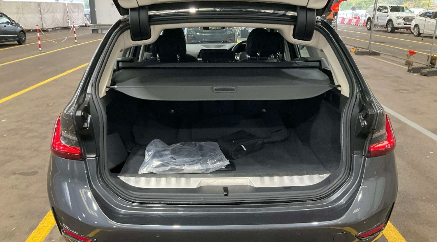 Used BMW 3 Series 2022 for sale - 76402675: Photo 7