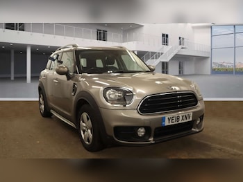 Used MINI Countryman 2018 for sale - 76665413: Photo