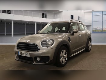 Used MINI Countryman 2018 for sale - 76665413: Photo