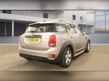 Used MINI Countryman 2018 for sale - 76665413: Photo