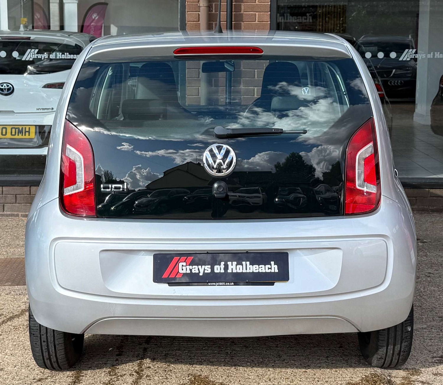 Used Volkswagen up! 2015 for sale - 76280329: Photo 5