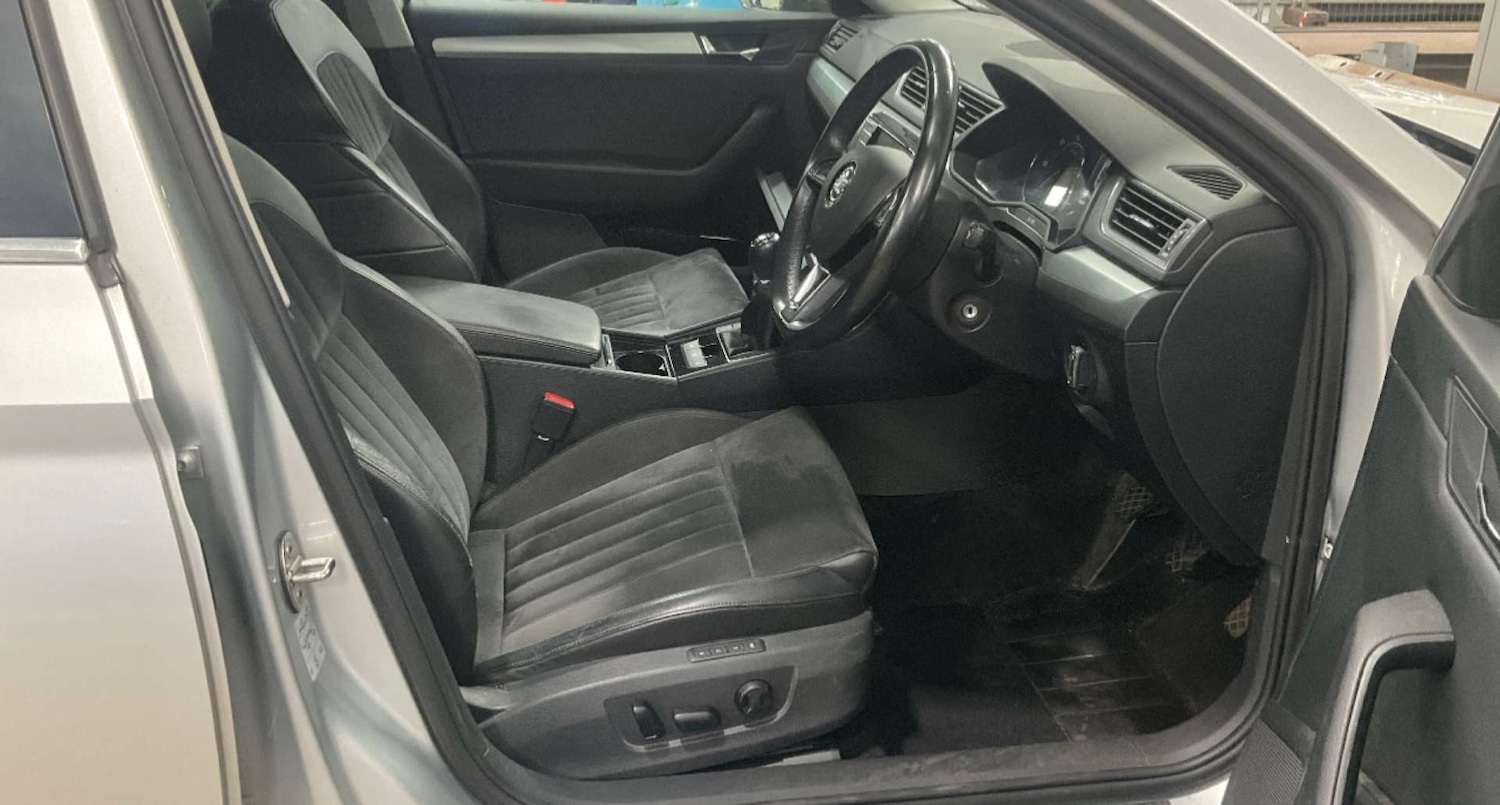 Used Skoda Superb 2016 for sale - 76519236: Photo 4