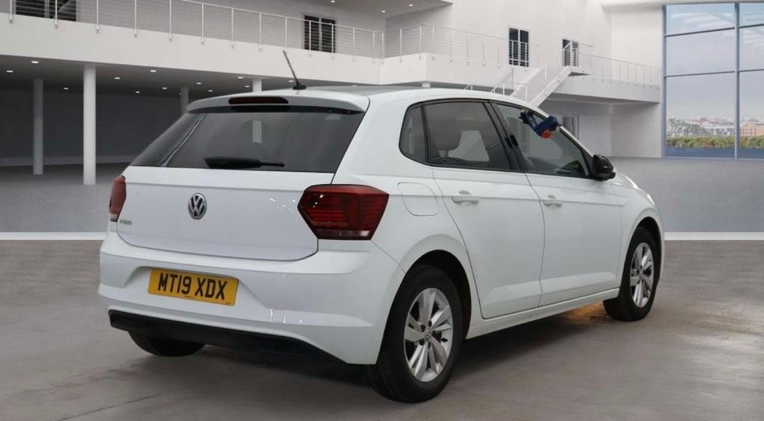 Used Volkswagen Polo 2019 for sale - 77198029: Photo 3