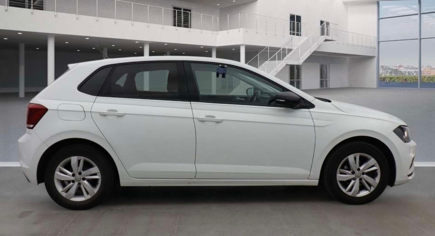 Used Volkswagen Polo 2019 for sale - 77198029: Photo 5