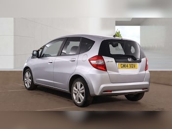 Used Honda Jazz 2014 for sale - 78656044: Photo