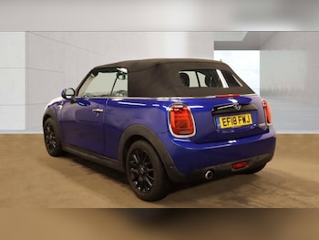 Used MINI Convertible 2018 for sale - 78688395: Photo