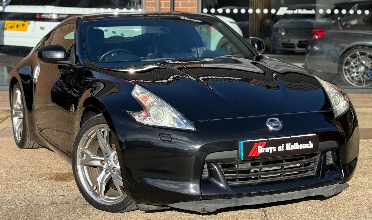 Used Nissan 370 Z 2010 for sale - 76352630: Photo 1