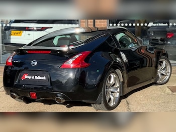 Used Nissan 370 Z 2010 for sale - 76352630: Photo